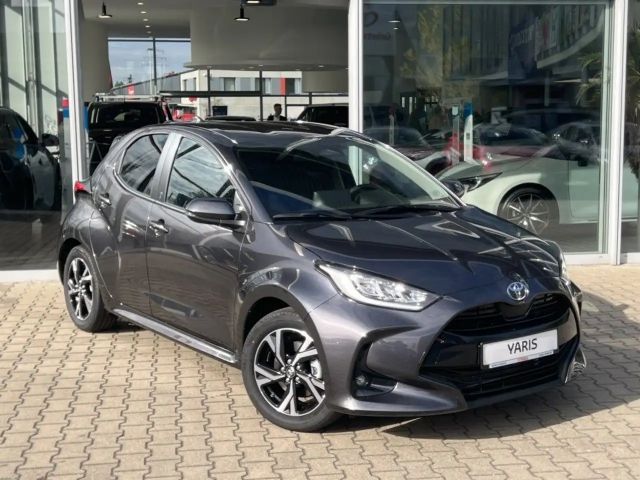 Toyota Yaris Hatchback Hybride VVT-i