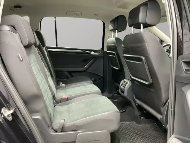 Volkswagen Touran 1.5 TSI Highline