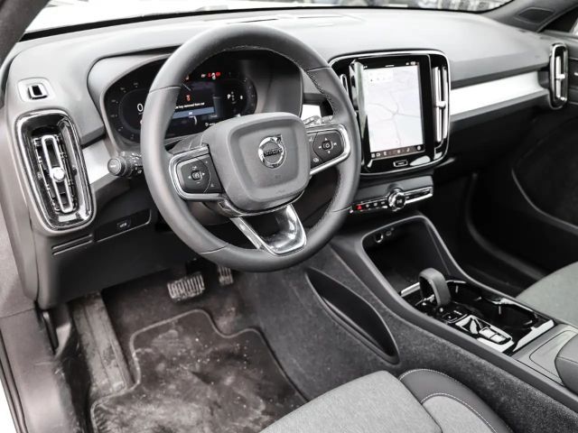 Volvo XC40 Dark Plus