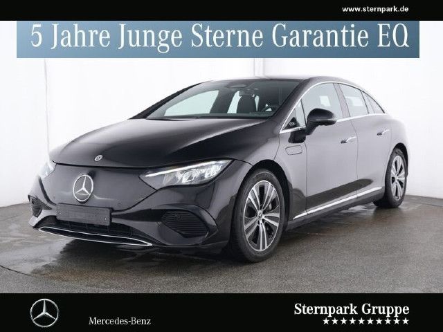 Mercedes-Benz EQE 300 Sedan