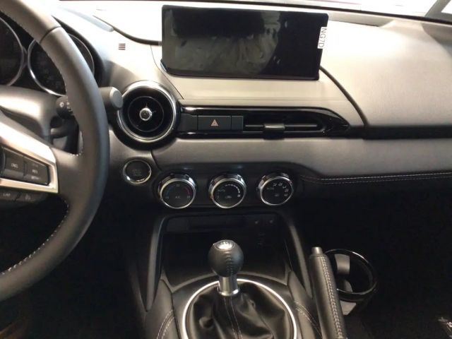 Mazda MX-5 Exclusive-line SkyActiv