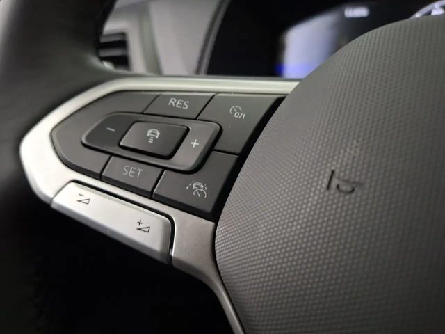 Volkswagen T-Cross 4Me TSI