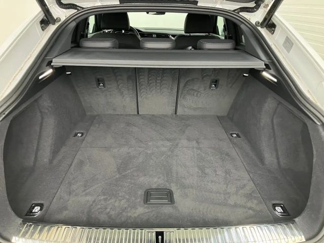 Audi Q8 e-tron 50 Business Quattro