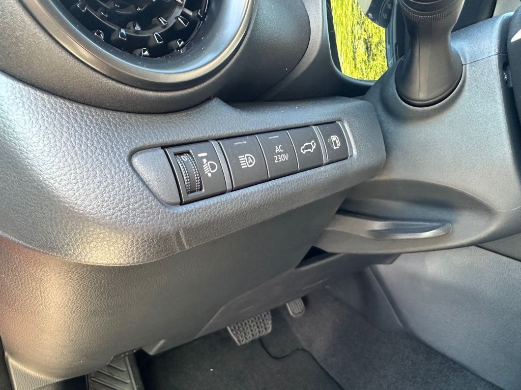 Toyota C-HR 5-deurs Team D Technik