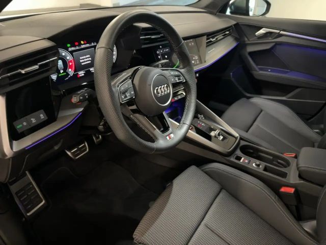Audi S3 TFSI S tr. RFK NAVI LED B&O