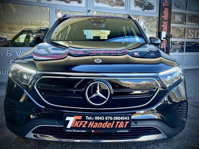 Mercedes-Benz EQB 300 4MATIC