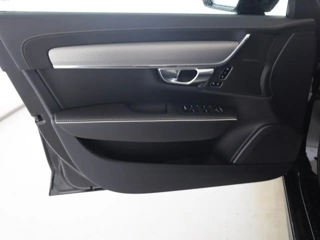 Volvo S90 AWD Dark Plus Recharge T8