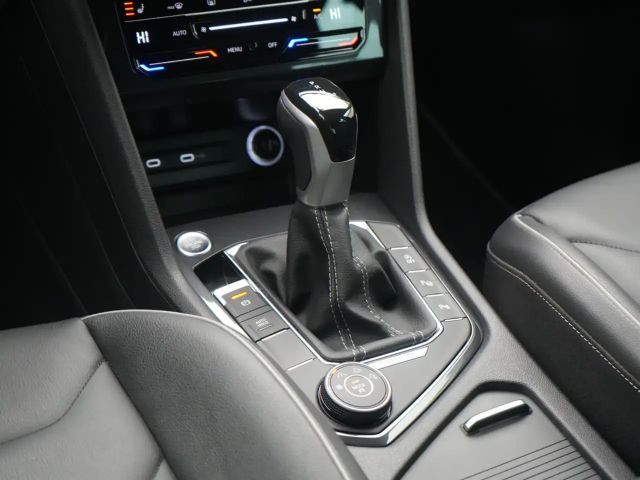Volkswagen Tiguan 4Motion DSG R-Line