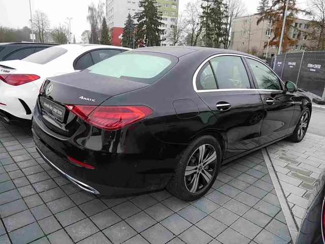 Mercedes-Benz C 200 4MATIC AVANTGARDE Sedan