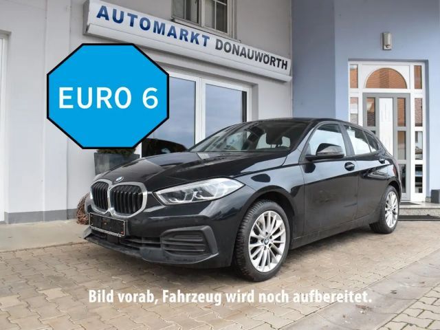 BMW 118 118d Advantage pakket Sedan