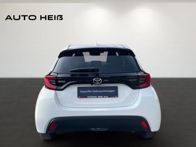 Toyota Yaris Active Hybride