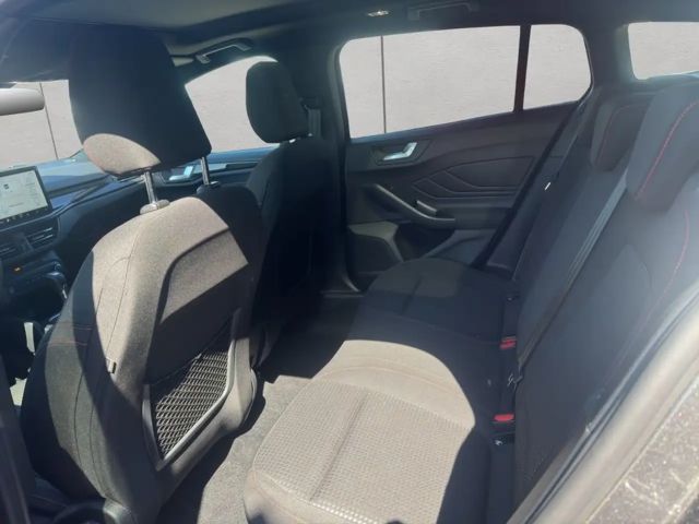 Ford Focus EcoBoost ST Line Wagon