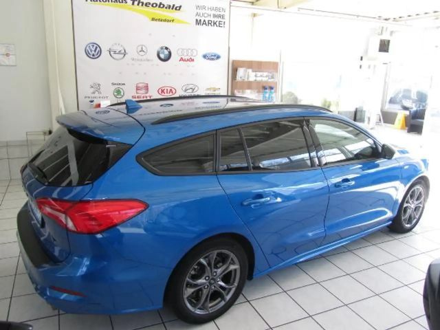 Ford Focus EcoBoost ST Line Wagon