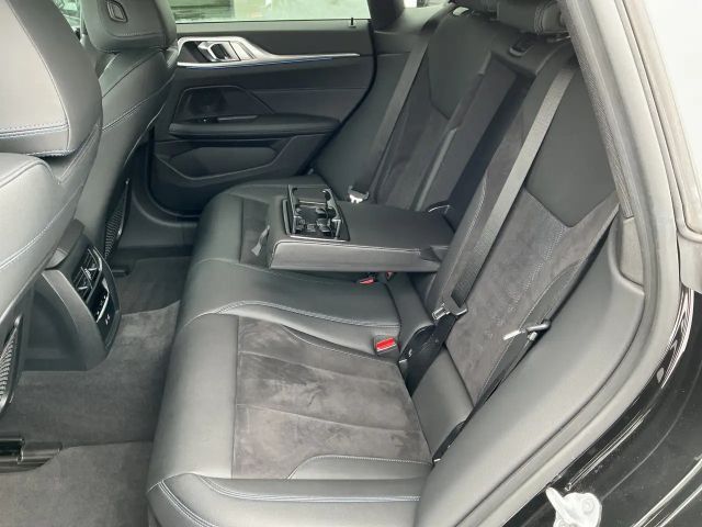 BMW i4 Comfort pakket Coupé Gran Coupé M50