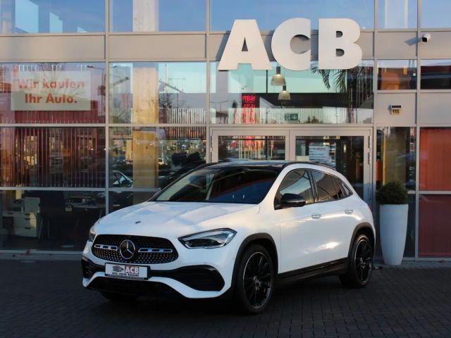 Mercedes-Benz GLA 250 4MATIC AMG Line