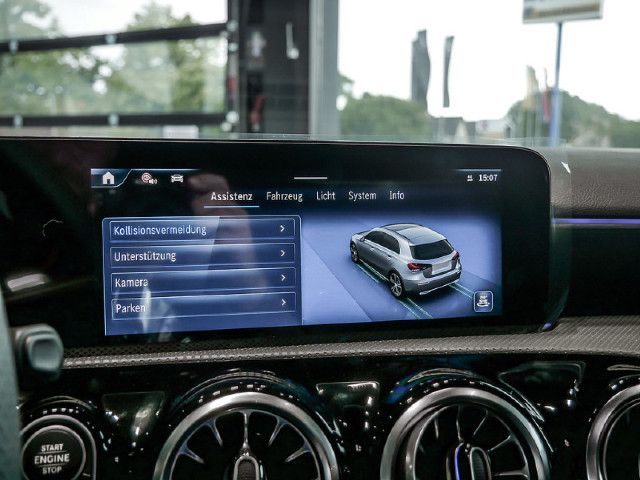 Mercedes-Benz A 200 A 200 d