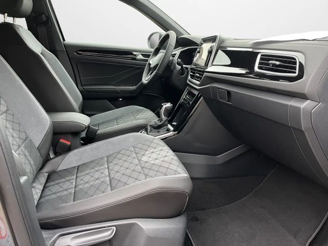 Volkswagen T-Roc 1.5 TSI DSG R-Line