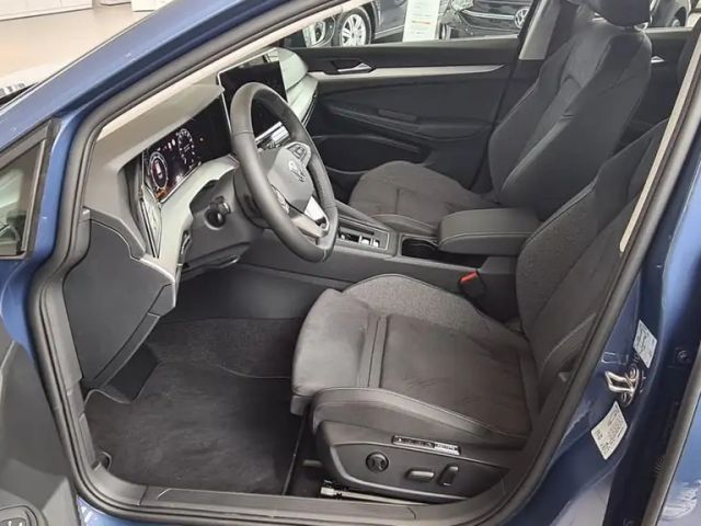 Volkswagen Golf DSG Life Variant