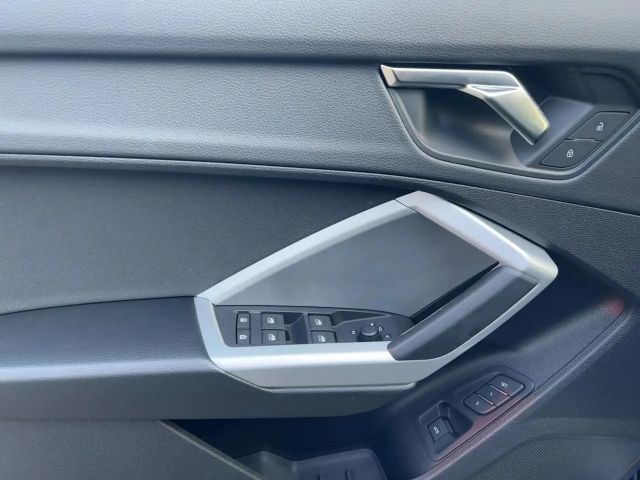 Audi Q3 35 TFSI S-Tronic