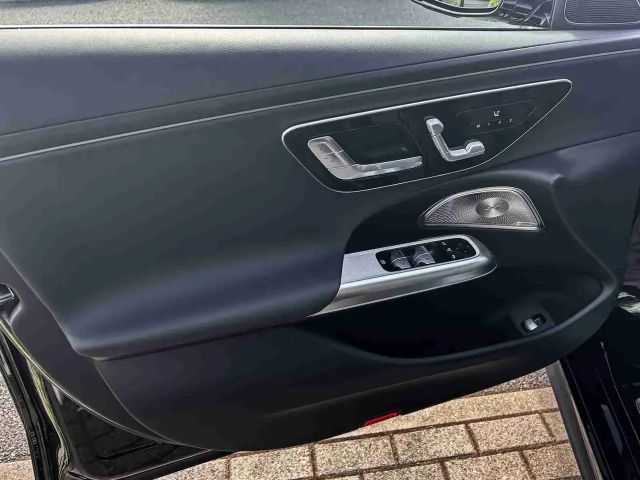 Mercedes-Benz E 450 4MATIC AVANTGARDE Sedan