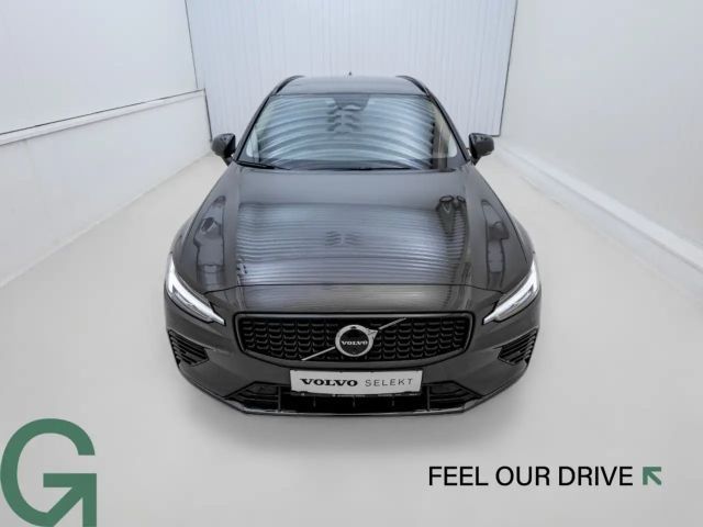 Volvo V60 AWD Dark Hybrid Plus T6