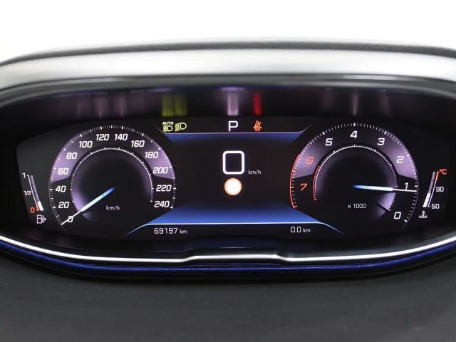 Peugeot 3008 Allure Pack EAT8 PureTech