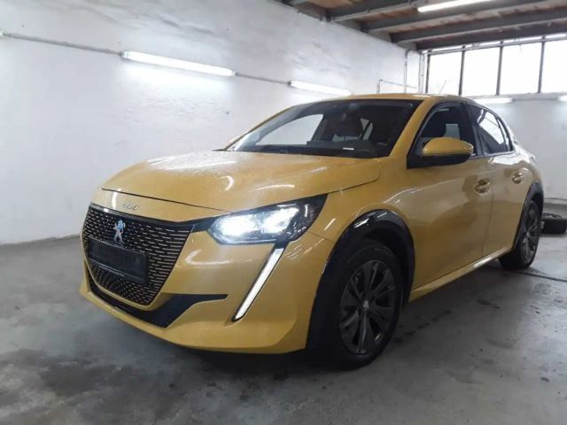 Peugeot 208 Allure Pack