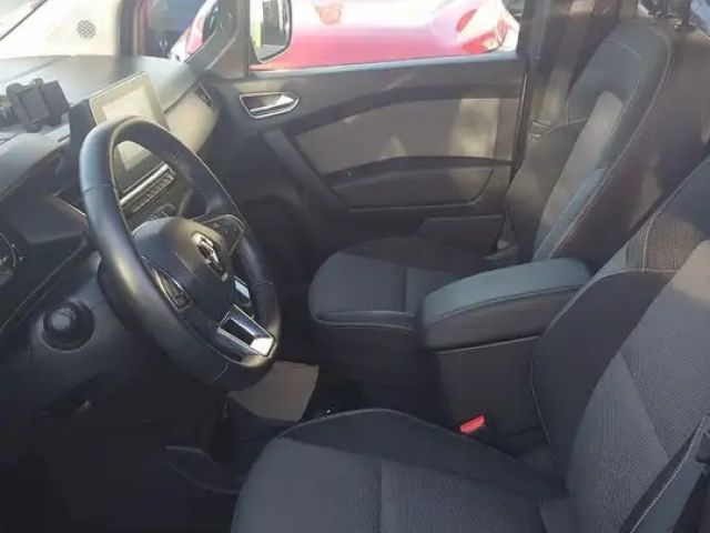 Renault Kangoo E-Tech Techno