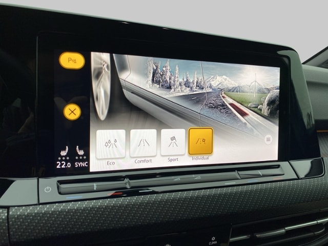 Volkswagen Golf 2.0 TSI DSG Golf VIII