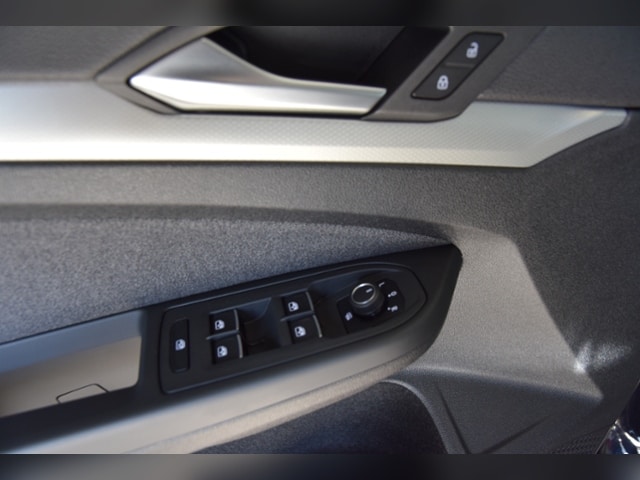 Volkswagen Golf Move