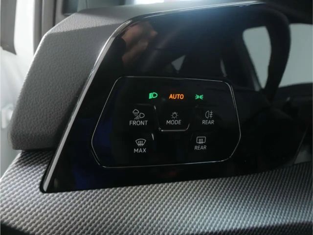 Volkswagen Golf 2.0 TSI DSG GTI Style