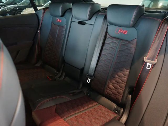 Audi RS Q8 Performance