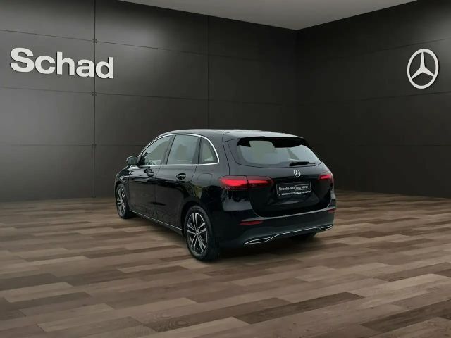 Mercedes-Benz B 180 B 180 PROGR+LED+KAMERA+EASY+P+ASSIST+CARPLAY+SHZ