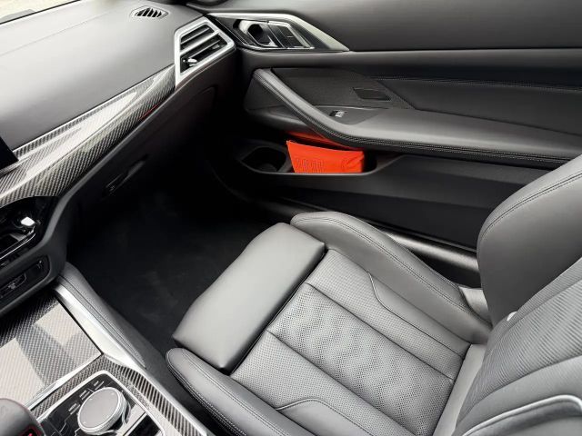 BMW M4 Cabrio Competition xDrive