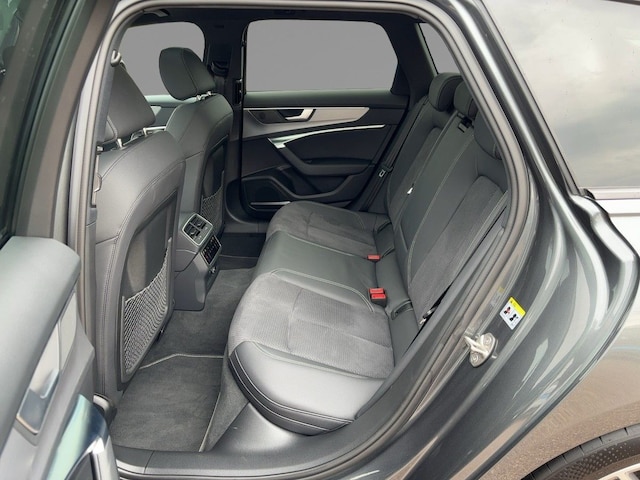 Audi S6 Avant Quattro