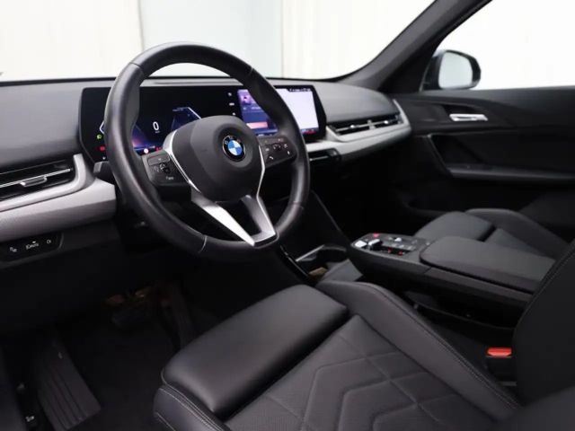 BMW X1 AUTOMAAT - LED - NAVI