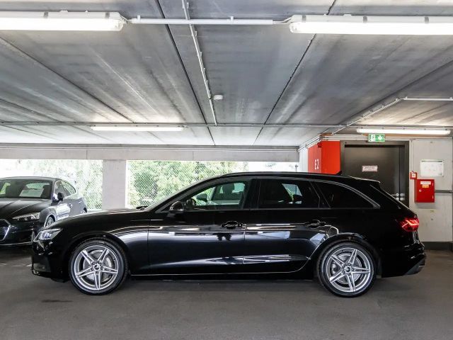 Audi A4 40 TFSI S-Line