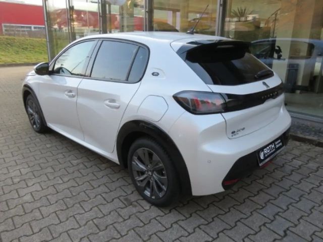 Peugeot 208 Allure Pack