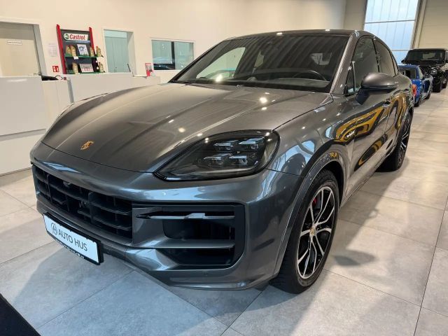 Porsche Cayenne Coupé E-Hybrid S