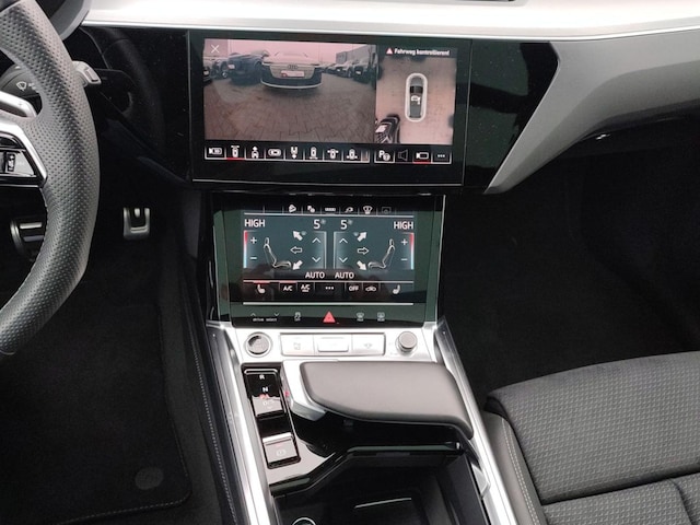 Audi Q8 e-tron 50 Quattro S-Line