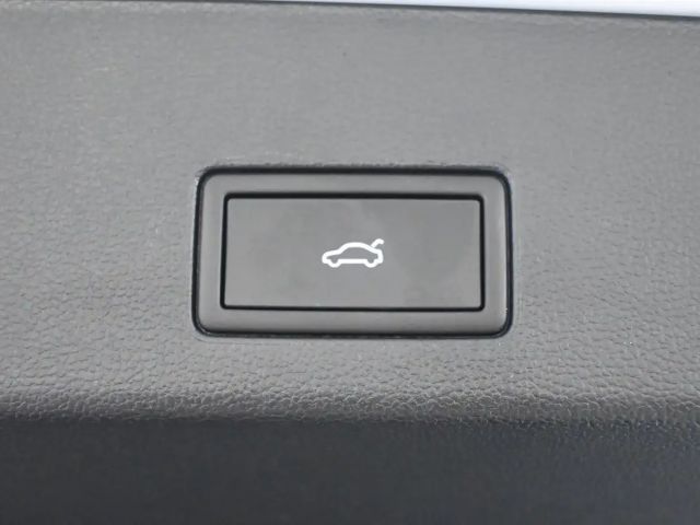 Volkswagen Golf Sport Variant