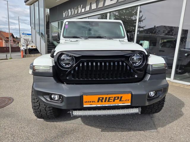 Jeep Wrangler Overland