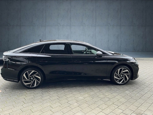 Volkswagen ID.7 IQ.Drive Pro