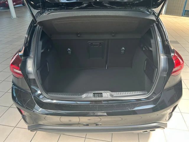 Ford Focus EcoBoost ST Line