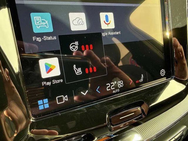 Volvo XC60 AWD Dark Plus