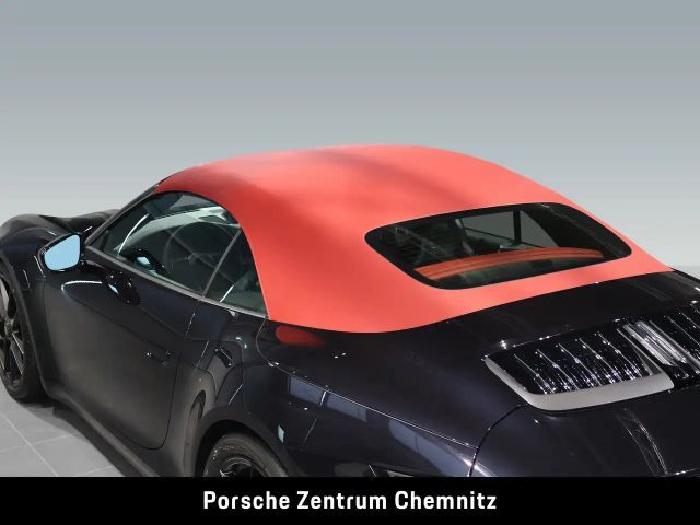 Porsche 992 Cabrio Carrera GTS