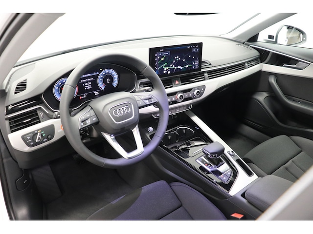 Audi A4 40 TFSI Avant S-Tronic