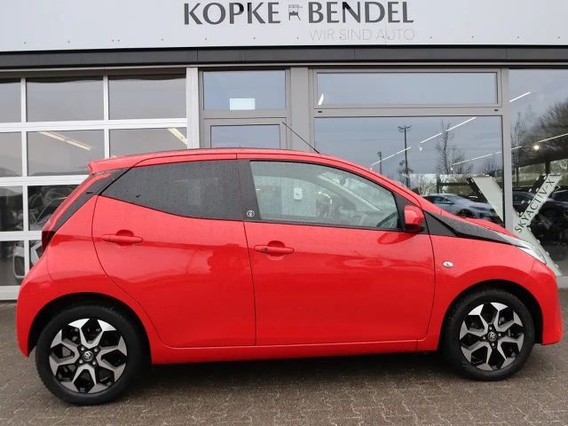 Toyota Aygo X Hatchback Play Team D