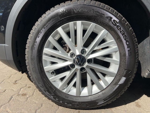 Volkswagen T-Roc 1.5 TSI DSG Life