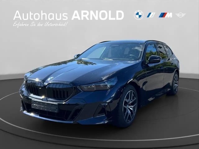BMW 520 520d M-Sport Touring